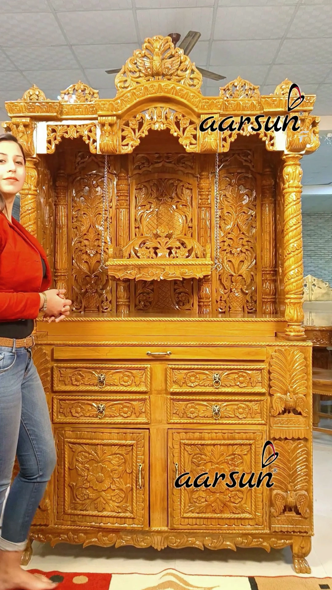 Hand carved Royal Temple with Krishna Jhoola View 2