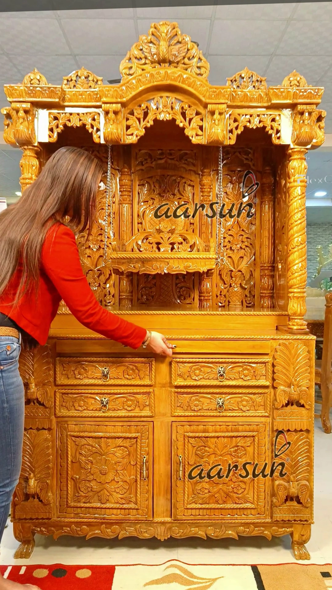 Hand carved Royal Temple with Krishna Jhoola View 3