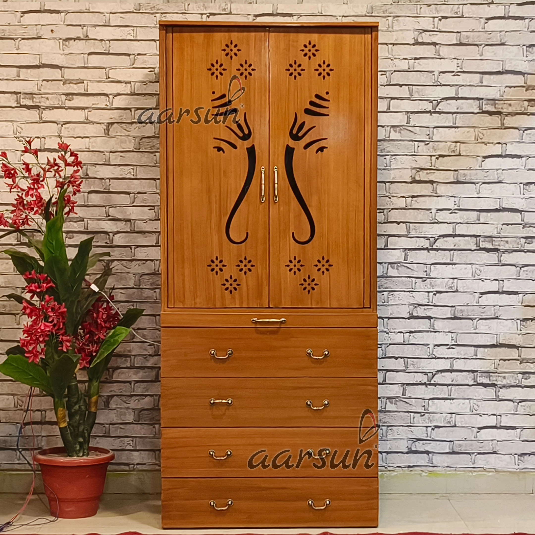 Space-Saving Modern Pocket Door Temple Design View 5